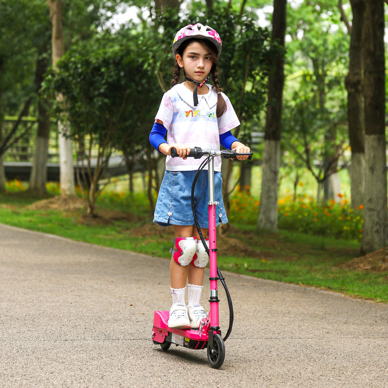 Latitude Run Scooter