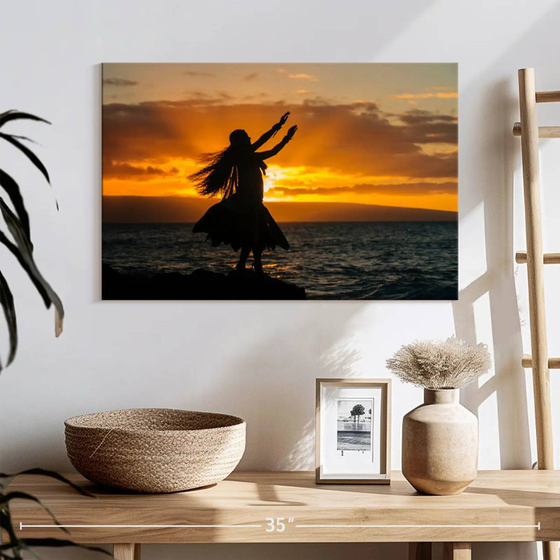 Enn Hula Dancer, 16" H x 24" W