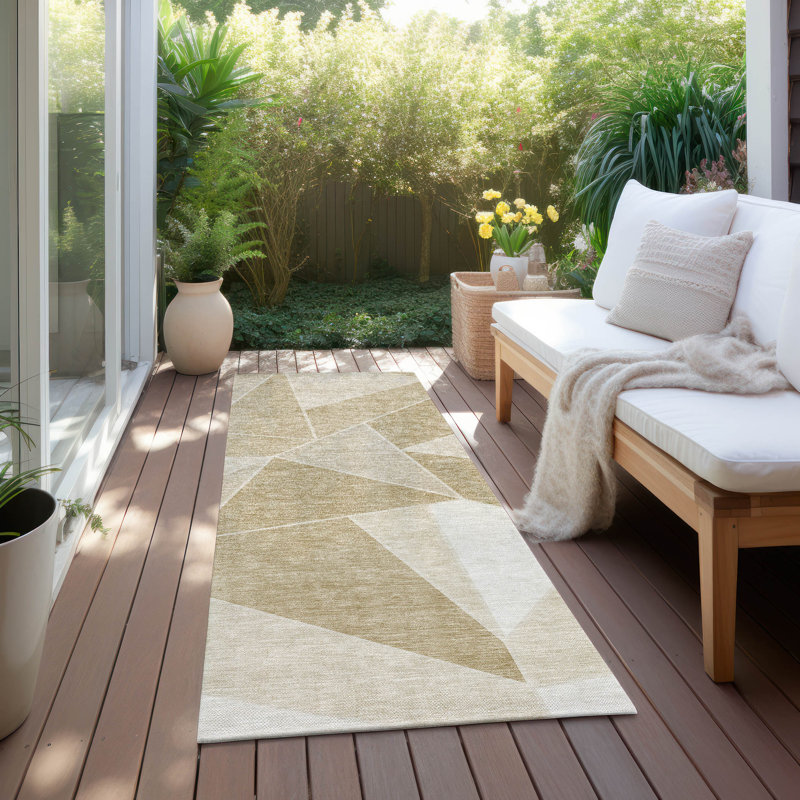 Geometric Indoor / Outdoor Rug, Runner 2'3" x 7'6"