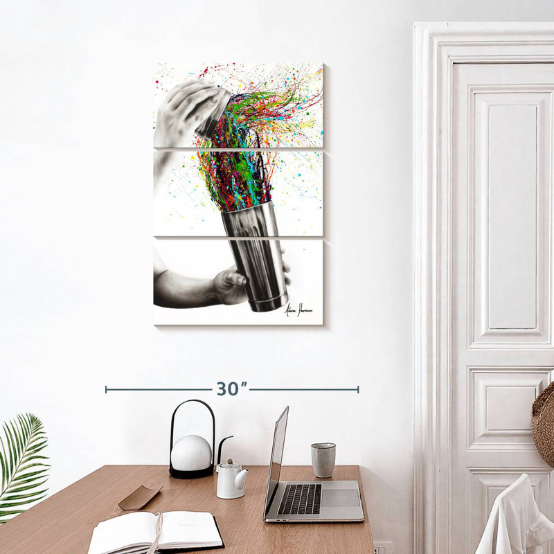 Yarlin Shake It, 32" H x 20" W