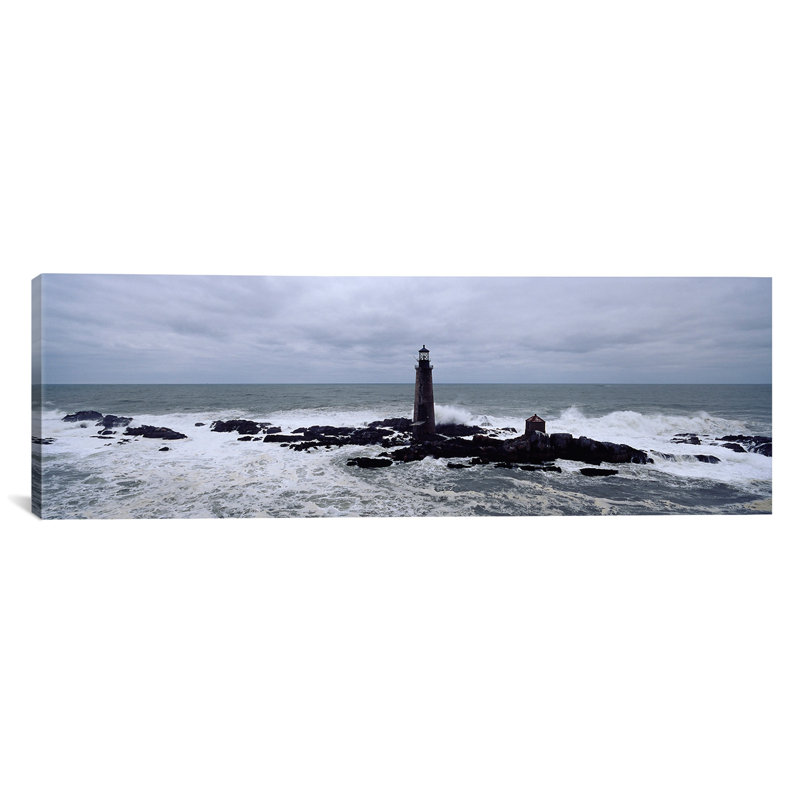 «Graves Light, Boston Harbor, Massachusetts», reproduction de photo sur toile, H 12 po x l 36 po x P 1,5 po, Toile tendue