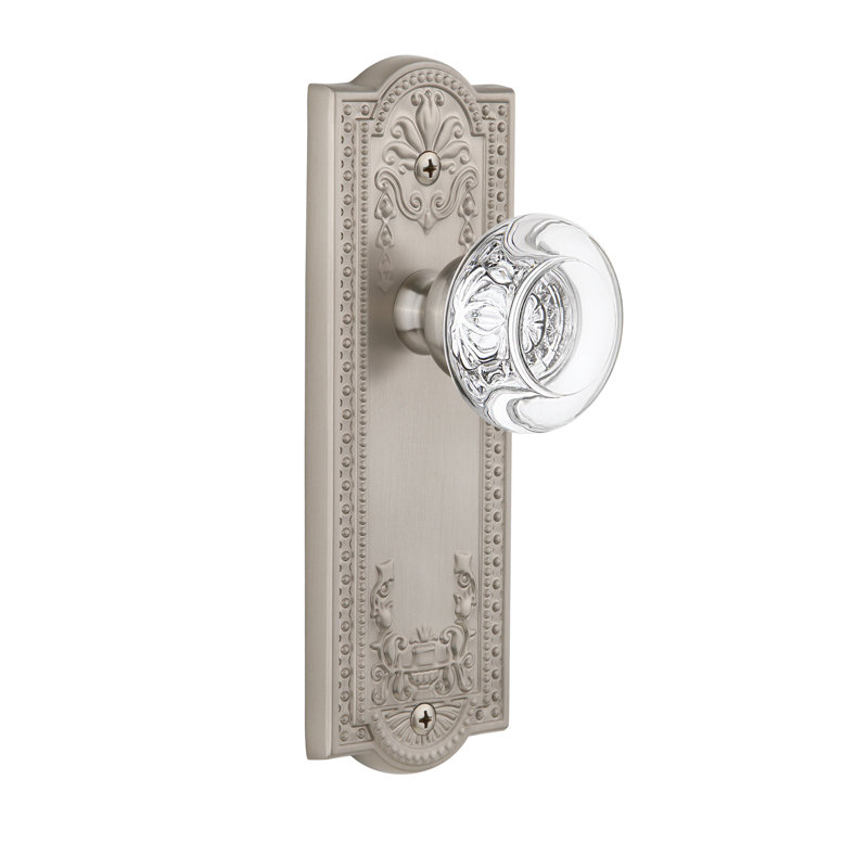 Grandeur Parthénon assiette avec bouton de porte en cristal Bordeaux, 2-3/8 po, Nickel satiné