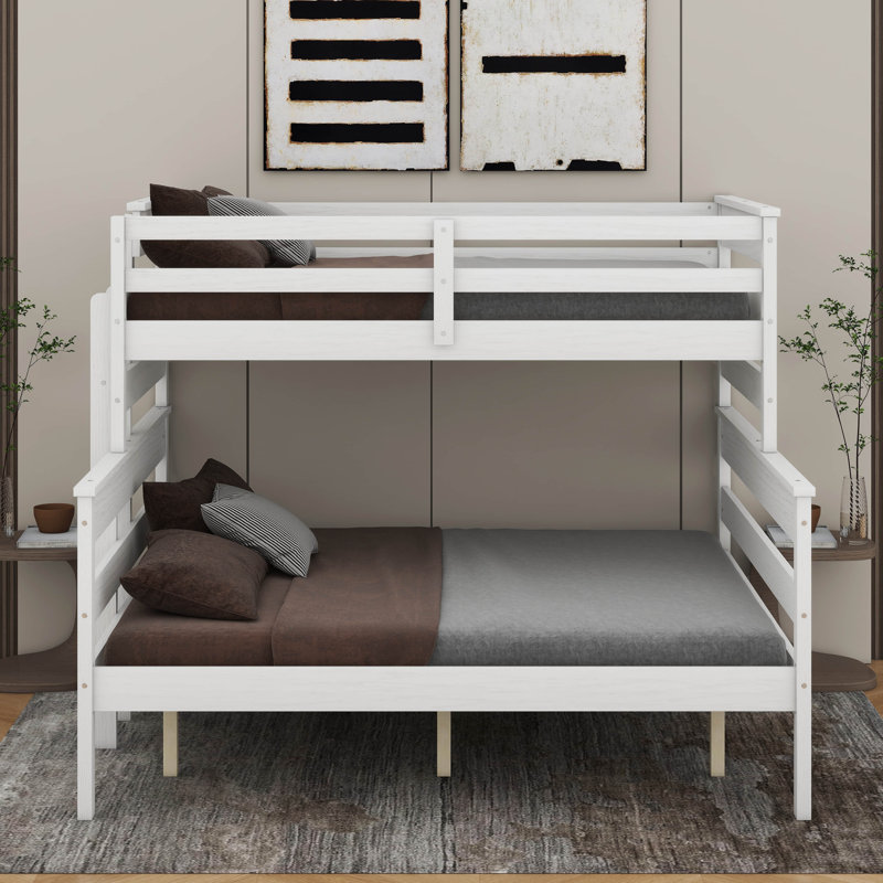 Lit simple superposé au-dessus d'un grand lit simple avec échelle, Blanc