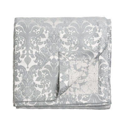 Baroque Bedding