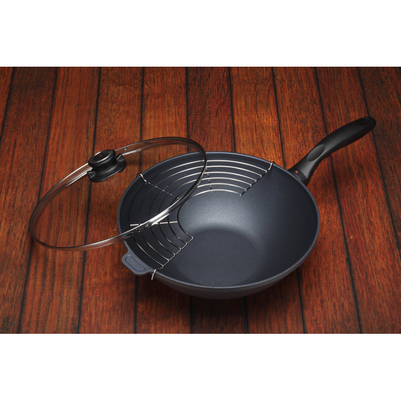 Wok with Round Bottom and Lid, 3.35" H x 11.8" W x 3.35" D