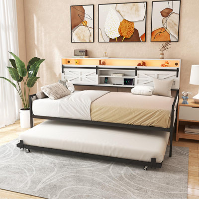 Lit de jour simple avec lit gigogne
