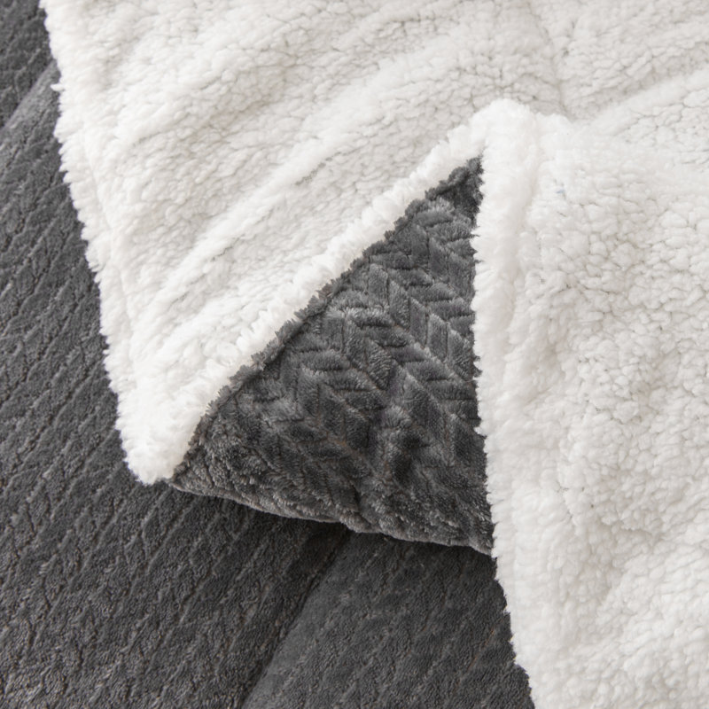Mountain Ridge Sweater Knit Polyester Comforter, Gray, King Comforter + 2 King Pillow Shams