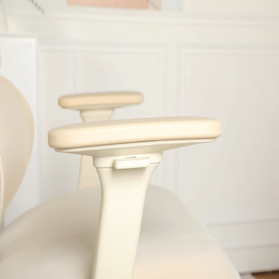 Chaise de bureau ergonomique avec repose-pieds, chaise d'ordinateur à haut dossier avec soutien lombaire dynamique, appui-tête en 2 dimensions et accoudoirs 4D, coussin éponge et dossier en filet, chaise de bureau à domicile pour adultes