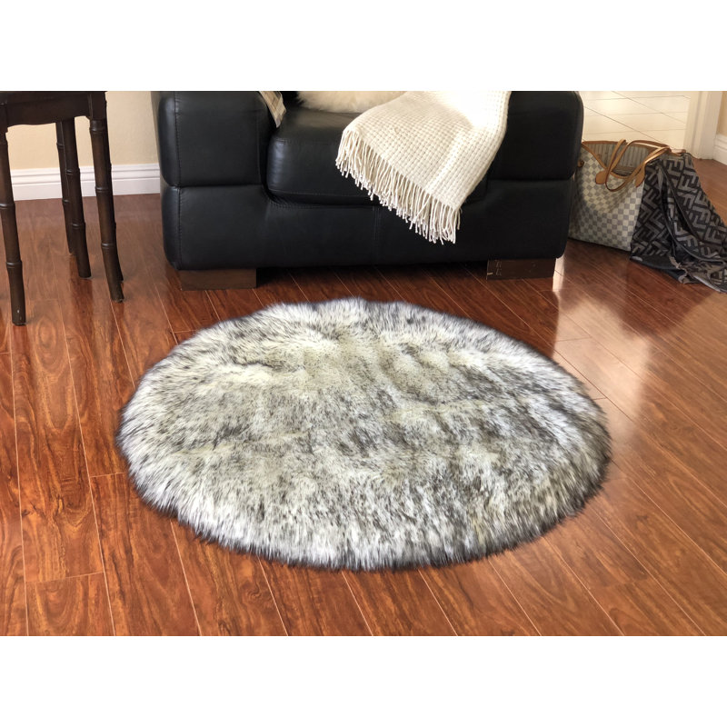 Tapis gris Wiedman, Rond 6 pi