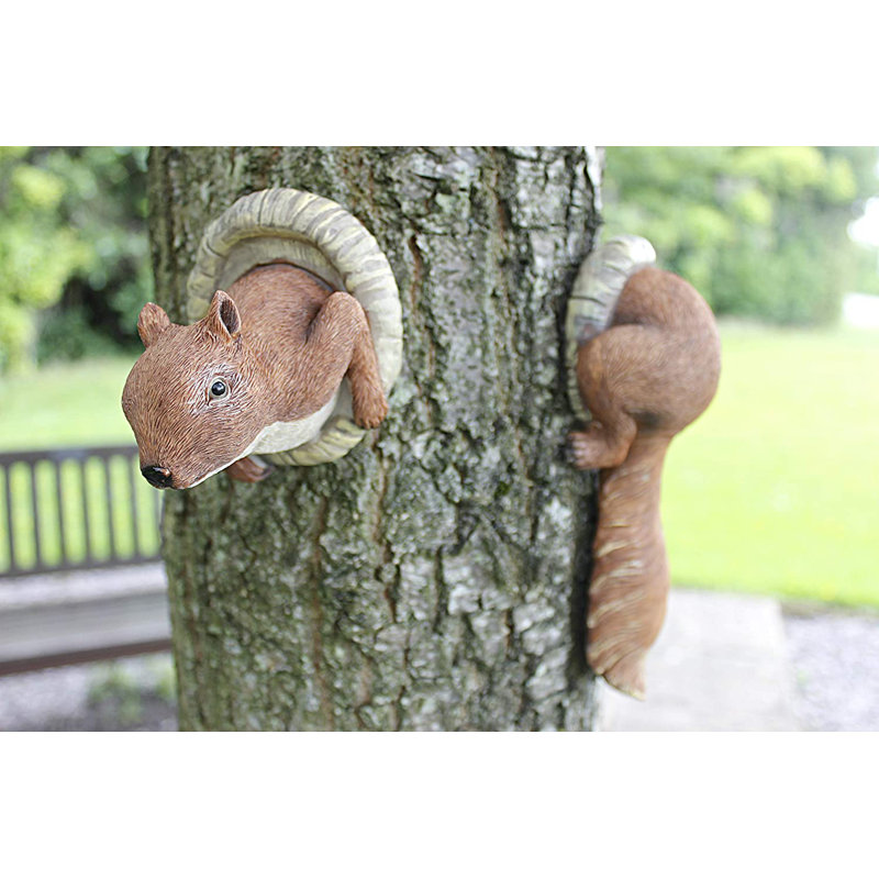 Bucareli Water Resistant Plastic Animals Wall Decor