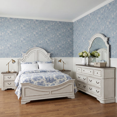 Colchester 5 Piece Bedroom Set