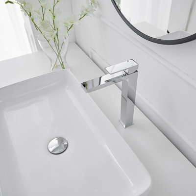 Single-Hole Single-handle Bathroom Faucet