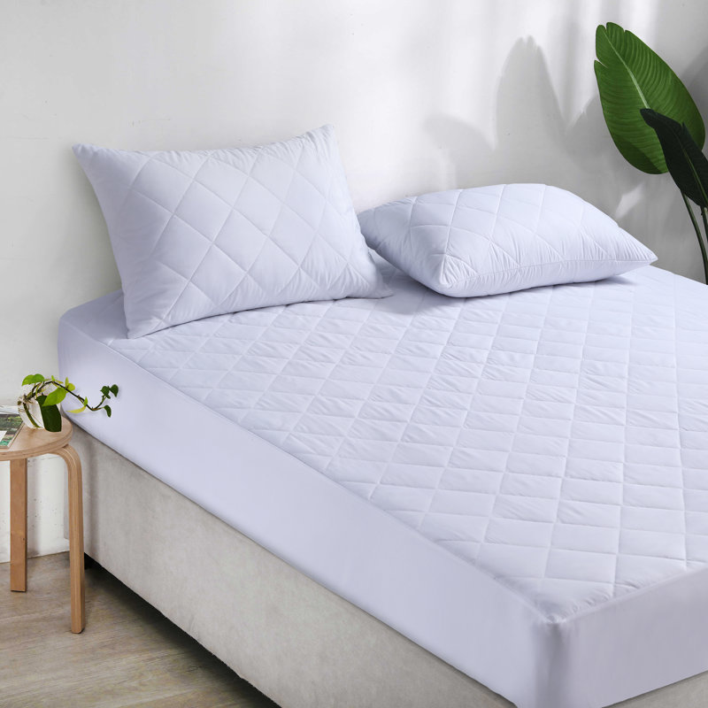 Hypoallergenic Quilted Mattress Protector Soft Feel, Super King (6')