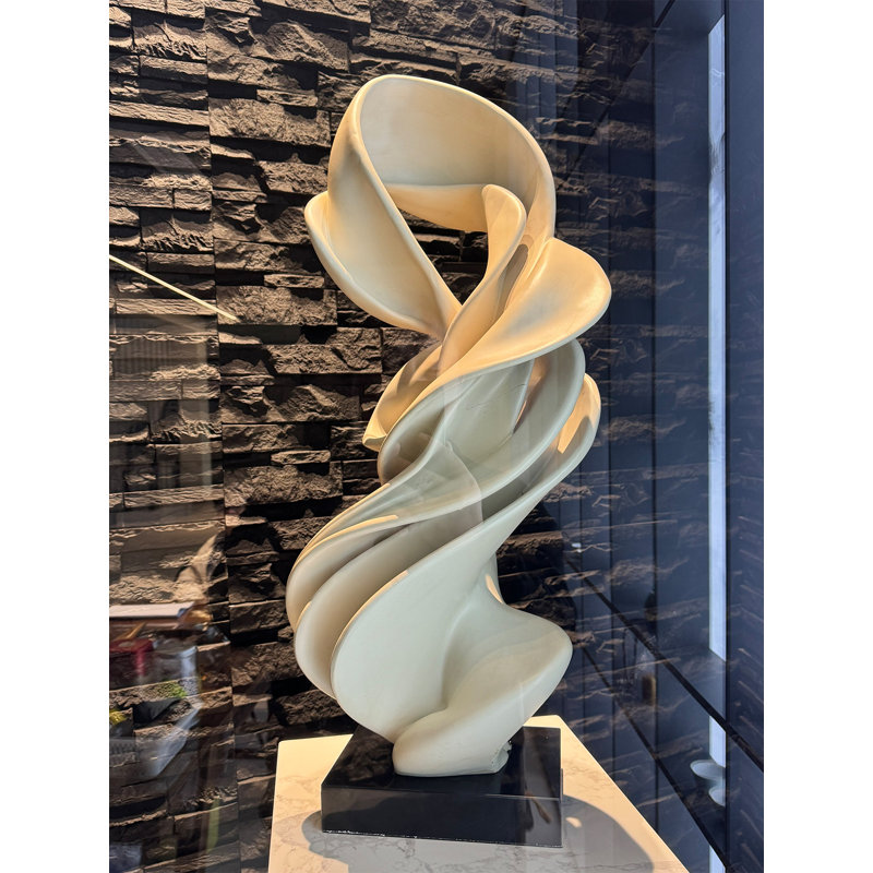 Sculpture moderne moderne en fibre de verre, H 33,46 po x l 14,57 po x P 11,81 po