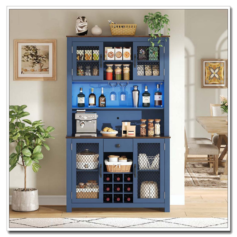 Buffet 70,9 po, Marine