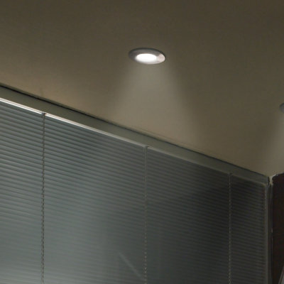 Split 8.5cm Retrofit Downlight