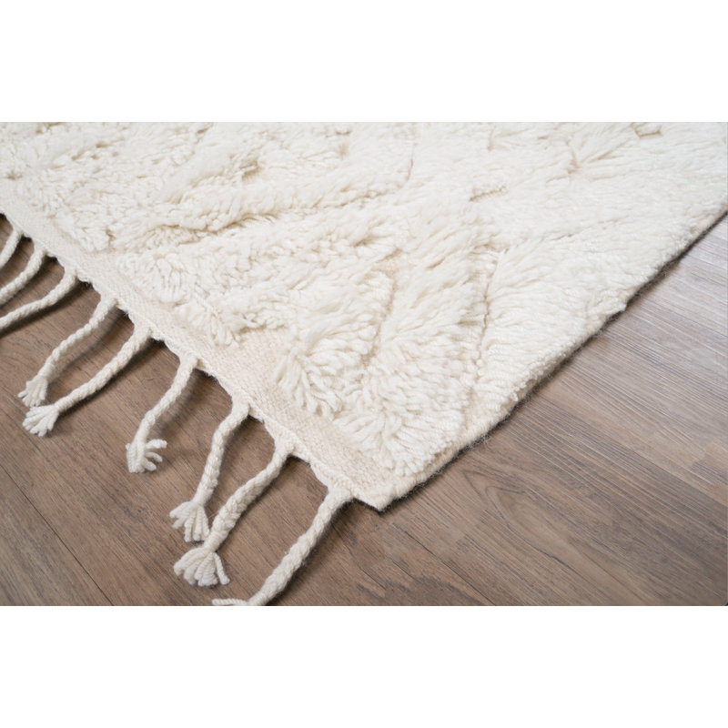 Gemi - Snow, Rectangle 6' x 9'
