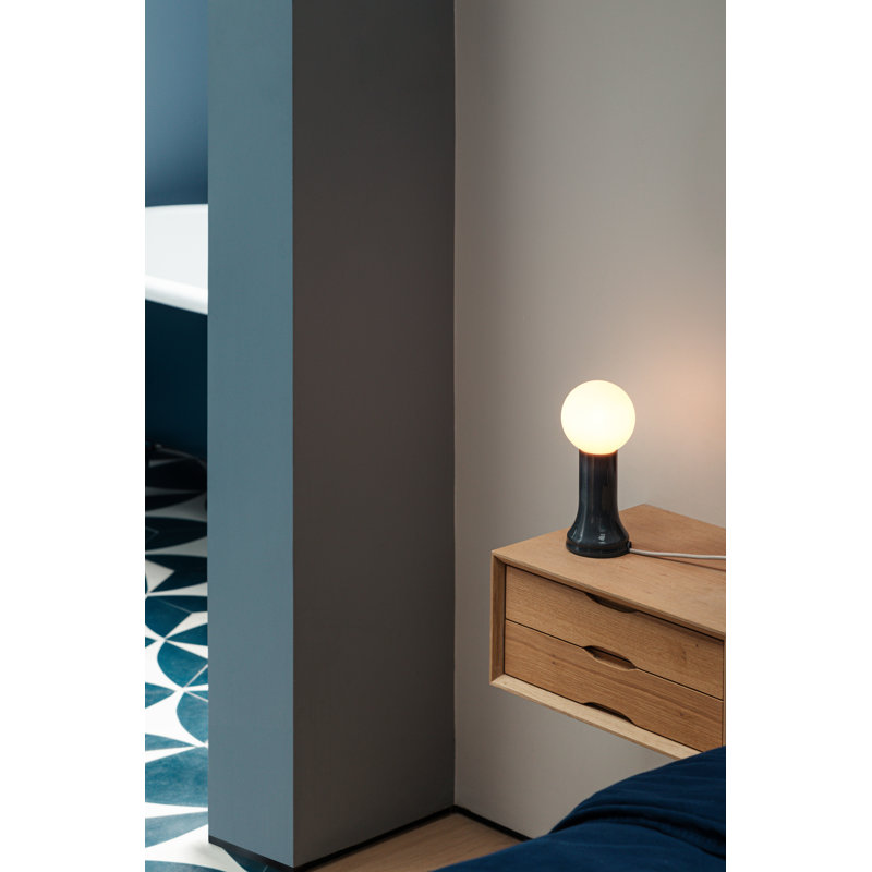 Shore Table Lamp With G95 LED Bulb US, Gray