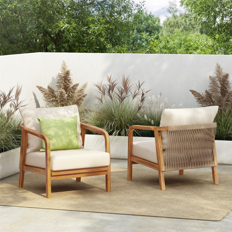 Outdoor Lounge Chair with Woven Backrest and Solid Wood Frame for Patio or Garden