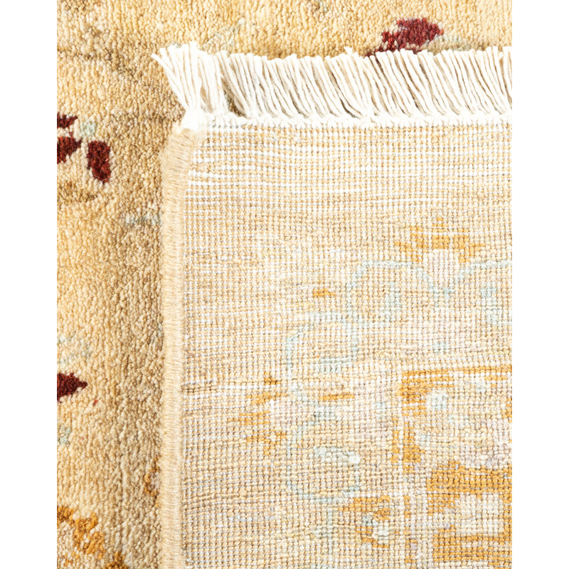 One-of-a-Kind 6'1" X 8'9" 2000s Wool Area Rug in Yellow