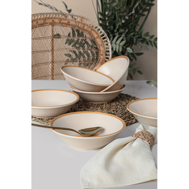 Ensemble d'assiettes