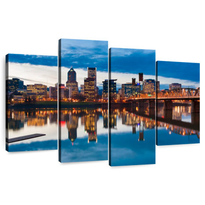 Sireci Willamette River In Portland