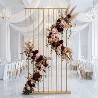 Support floral rectangulaire en métal doré 6,5 pi | Grande colonne géométrique pour allée de mariage et décor de réception | Montant sur piédestal moderne