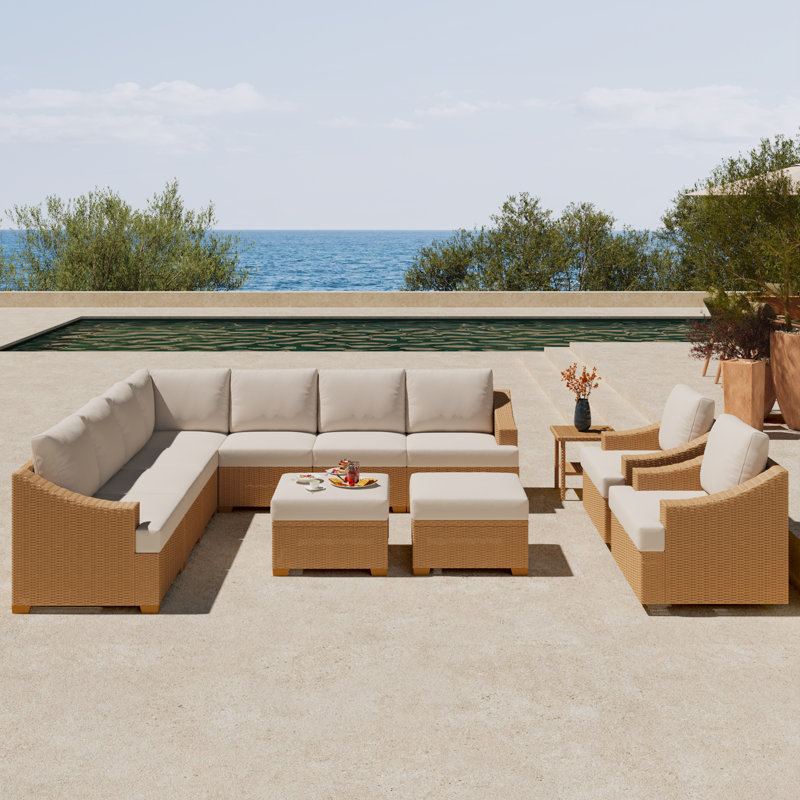 Ensemble de 12 pièces de mobilier de jardin en rotin avec coussins