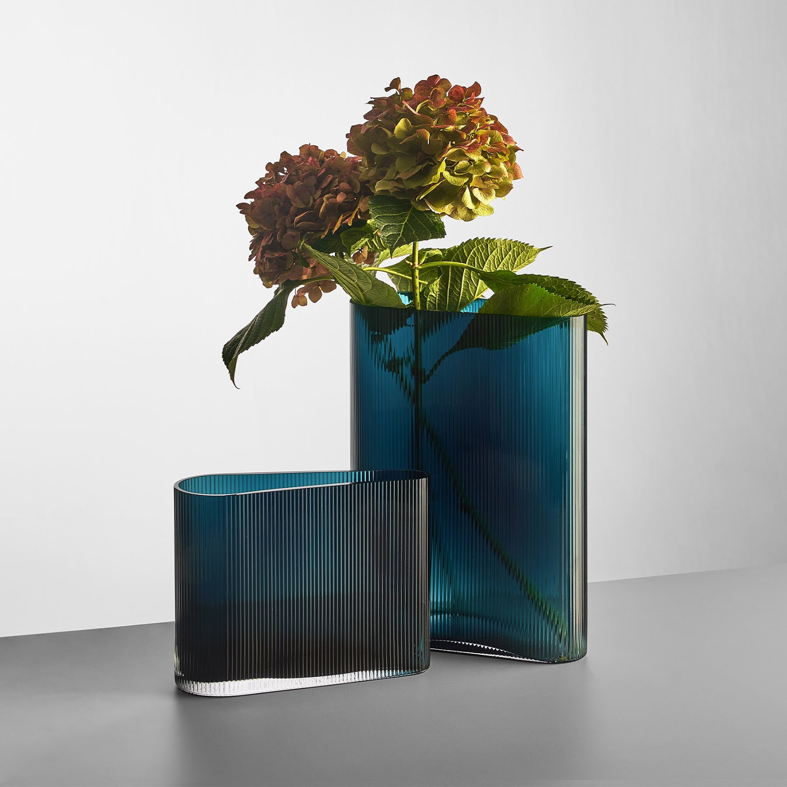 Mist Crystal Table Vase, Petroleum Green, 14.96" H x 11.02" W x 5.51" D