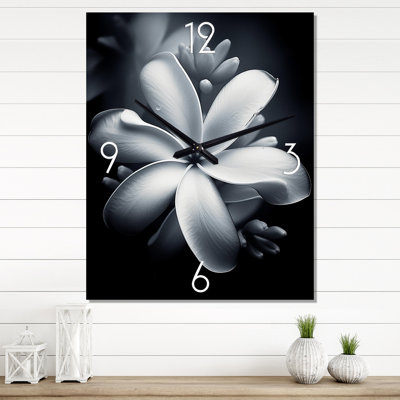 White Black Exotic Plumeria Bloom II - Floral Modern Wall Clock