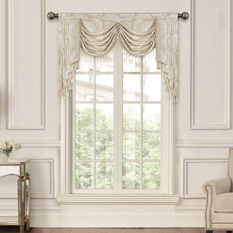 Cantonnière damassé beige, L 59 po x L 45 po
