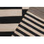 Tapis géométrique ivoire / noir en laine noué à la main à motif géométrique 5 pi 6 po x 7 pi 8 po Cedorah