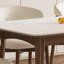 Ensemble de table de salle à manger et de chaises en pierre de style paléo-107267888