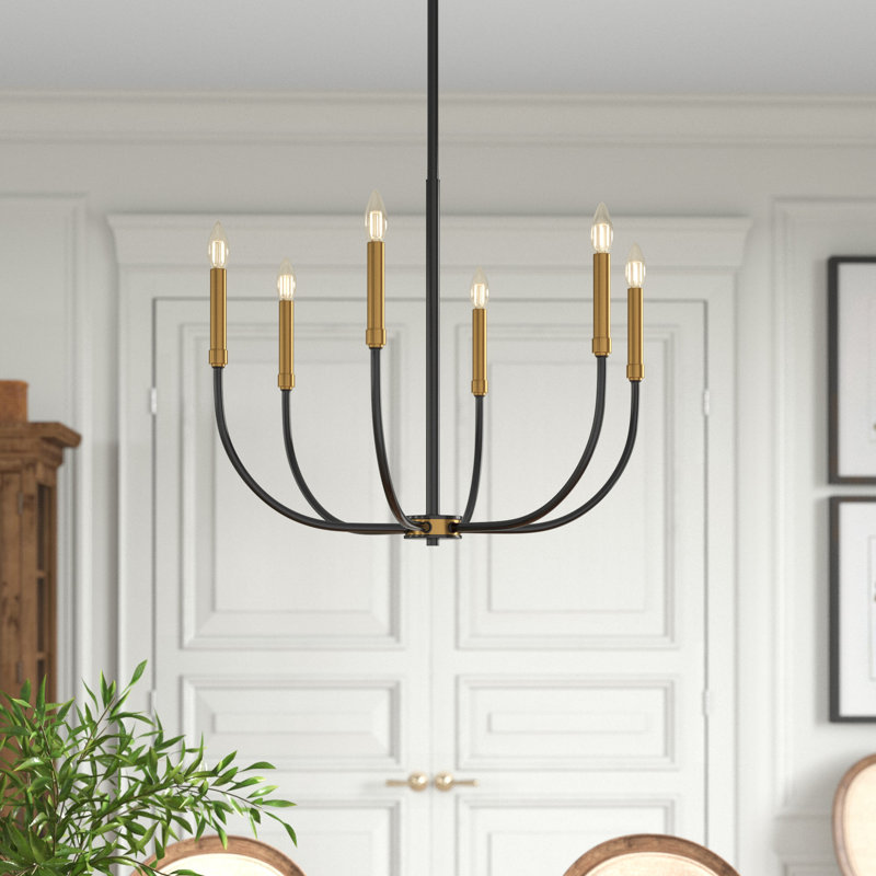 Lustre classique à 6 lumières de style bougie, Laiton vieilli