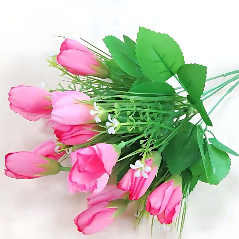 Arrangement de tulipes dans un vase, Rose
