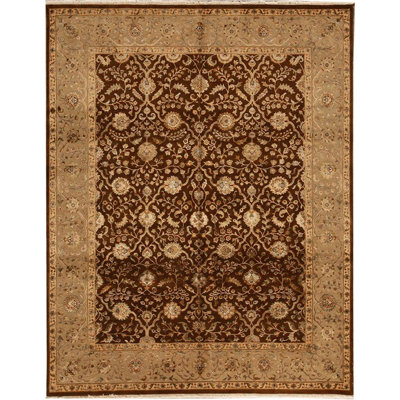 Chantel Oriental Area Rug in Brown/Green