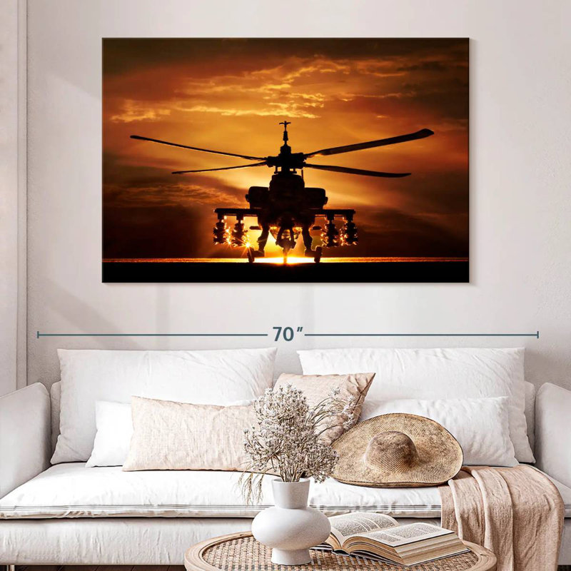 «Mait Silhouetted Apache Helicopters», H 8 po x l 12 po