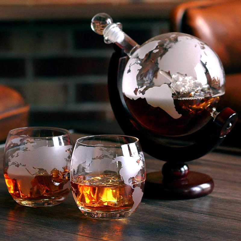 Glass 5 - Piece Whiskey Decanter Set