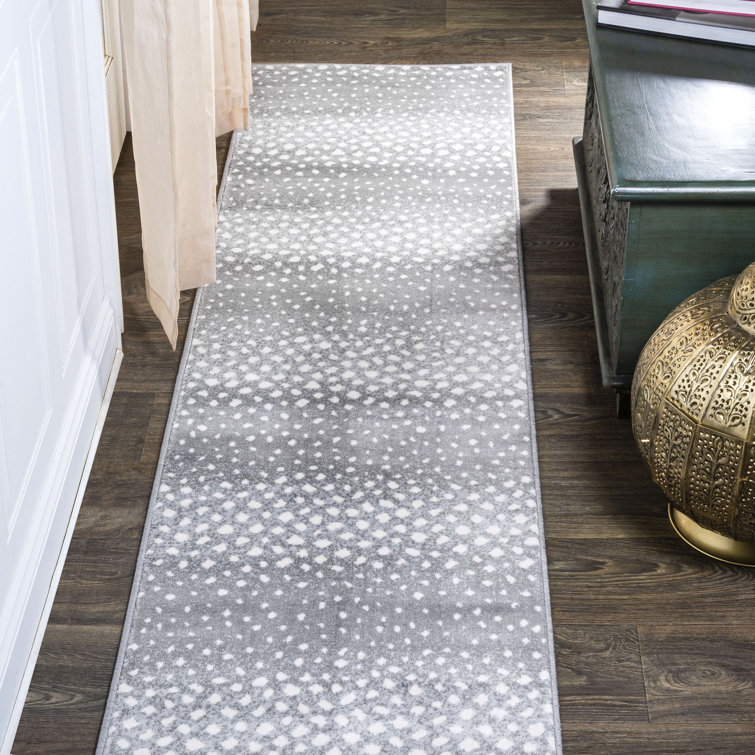 Animal Print Gray/White Area Rug