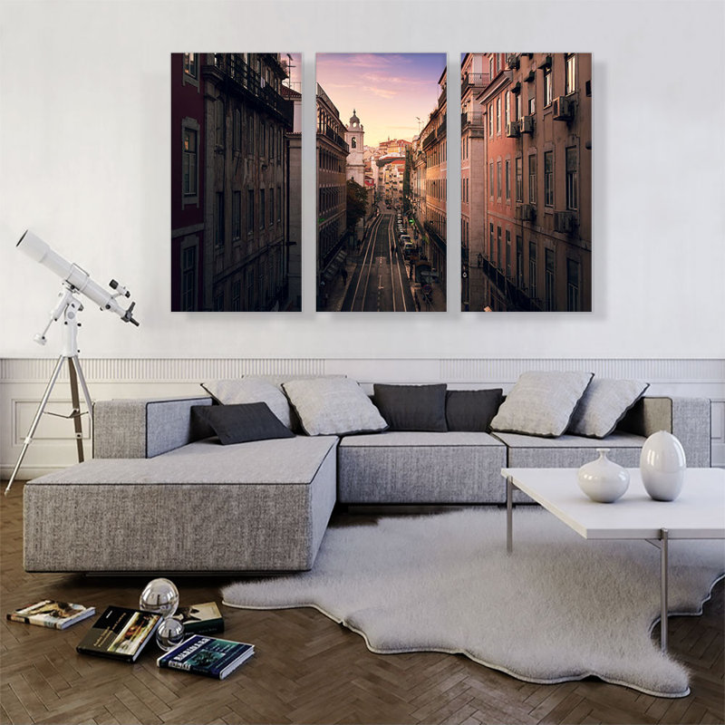 «Quiet Streets of Lisboa Portugal», ensemble de 3 reproductions de photos sur toiles tendues, H 40 po x l 60 po x 1,5 po