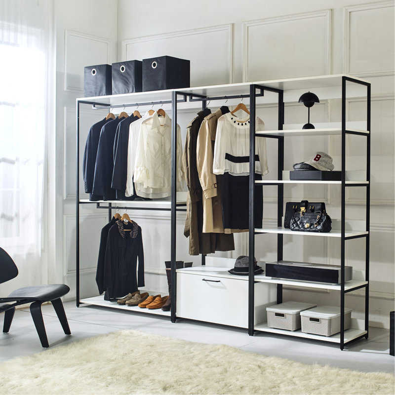 Armoire blanche avec structure en métal - construction, options de rangement très profondes, revêtement autoportant en teinture thermolaquée, espace, eau et chaleur, égratignure