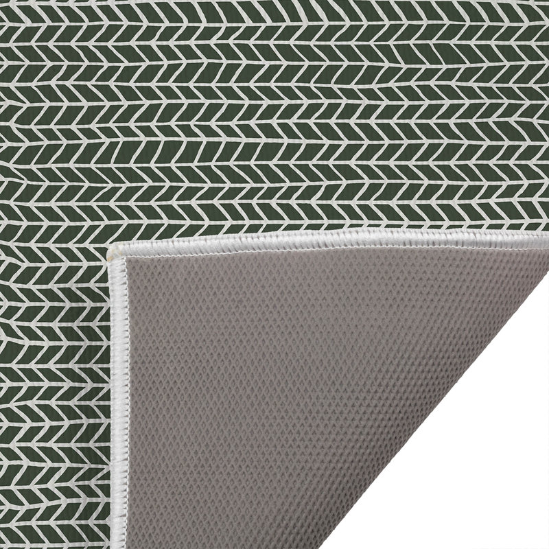 Chevron Feather Outdoor Doormat, 21" W x 34" L, Chimichurri/Green