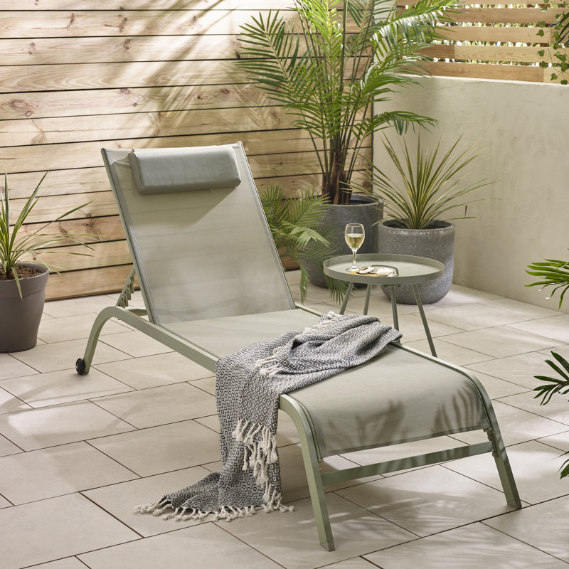 Ronja Pair of Garden Sun Lounge Deck Chairs - Classic Set for Modern Patio, Green