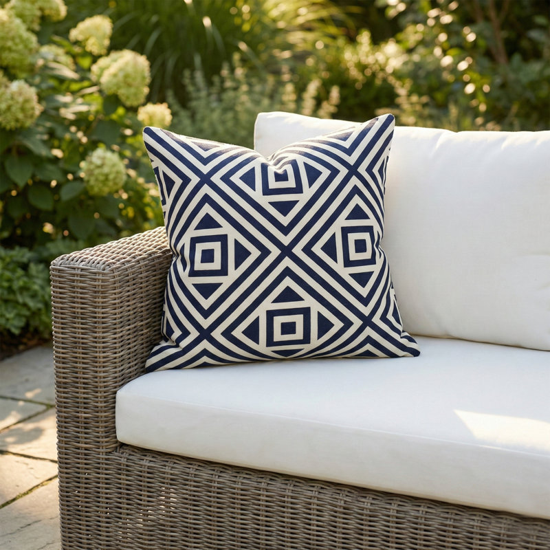 Coussin de patio intérieur en polyester recyclé résistant aux taches et lavable à la machine, H 20 po x l 20 po, Carrée