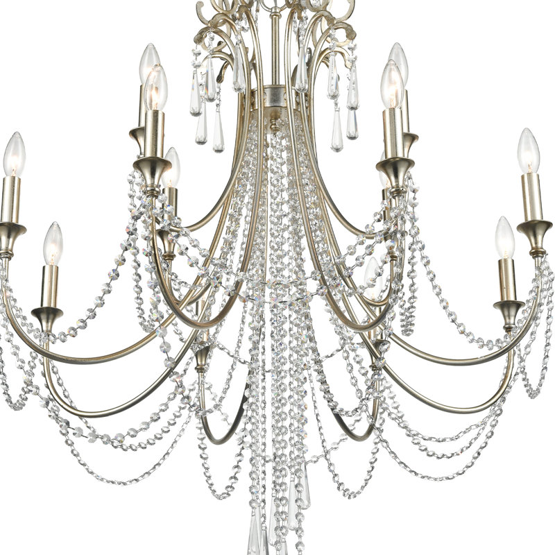 Lustre à 12 lumières de style bougie avec détails en cristal Labrecque