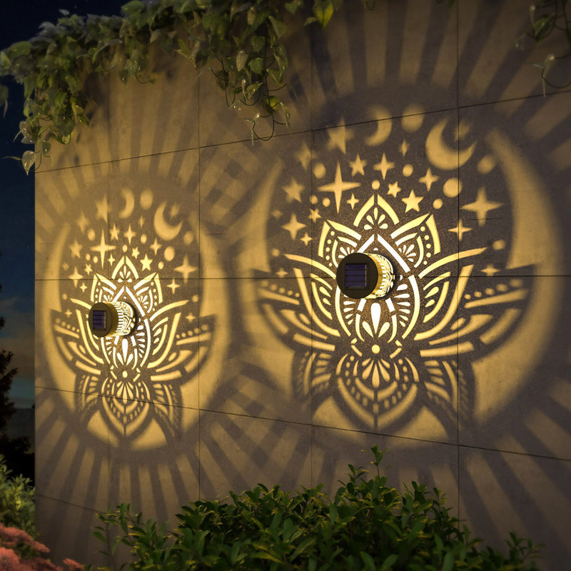 Paquet de 2 lumières murales à énergie solaire pour l'extérieur