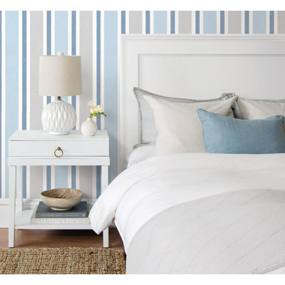Peel & Stick Striped Roll