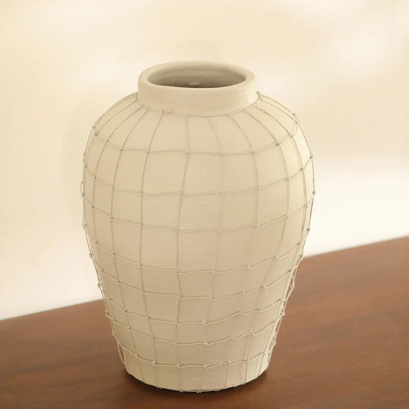 Vase | Vase en terre cuite fait à la main avec cadre métallique | Décoration décorative de 12 po de long