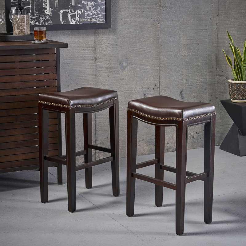 Tabouret à barreaux Tiffin