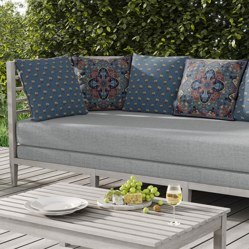 Royal Jaipur Bloom Intérieur/Extérieur 26x26, Carré 26 po, Bleu / pourpre